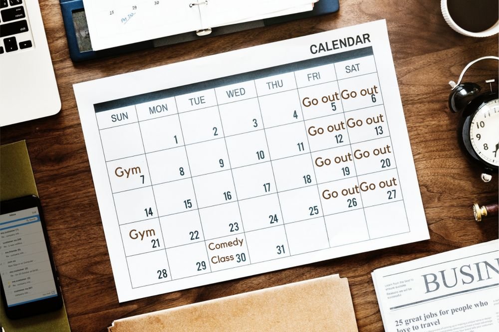 Calendar graphic representing scheduled approach training sessions